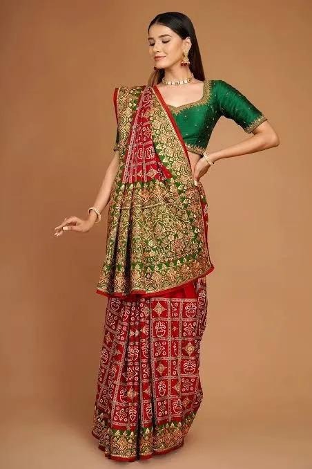 Gujarati Saree Draping For A Distinctive Garba Appearance