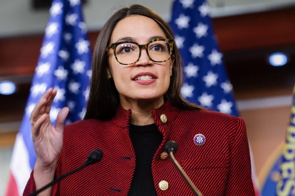 Alexandria Ocasio-Cortez’s Political Future Draws Fresh Attention