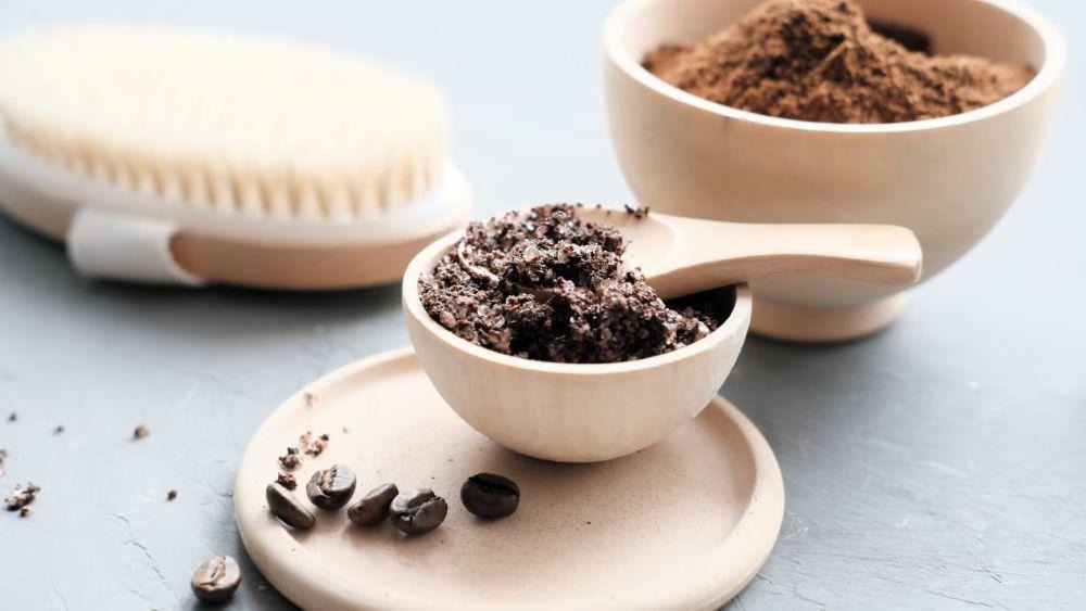 Smooth Rough Skin With a DIY Coffee and Sugar Exfoliating Scrub